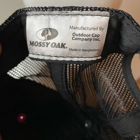 Mossy Oak Camo and Hot Pink Cap EUC - Picture 8 of 8